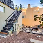 Less Than 1 Mi To Santa Fe Plaza Mtn-View Gem With Hot Tub!