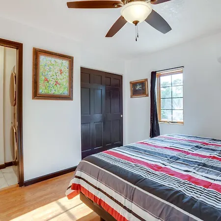 Less Than 1 Mi To Plaza Mtn-view Gem With Hot Tub! Apartment Santa Fe